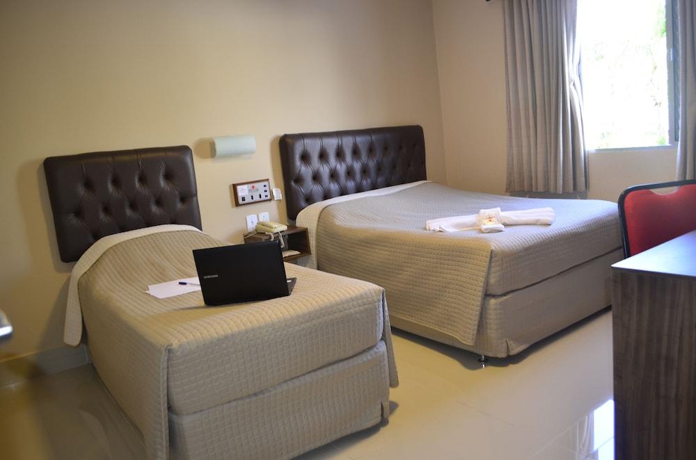 Primar Plaza Hotel Botucatu Esterno foto